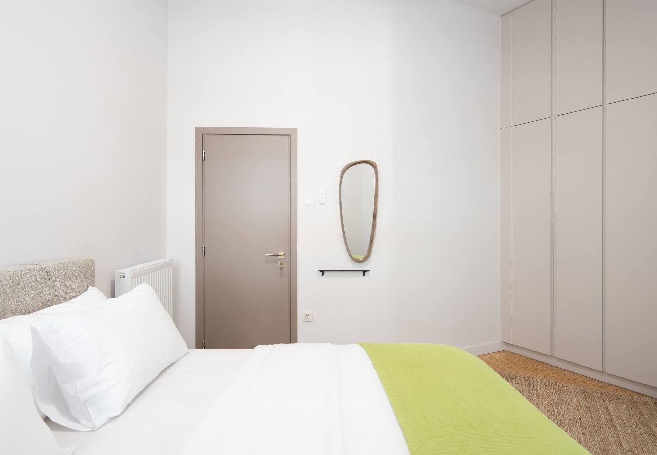 Apartment in Athens - 2BR Apt 20 Mins From Acropolis w/ Washer & Dryer