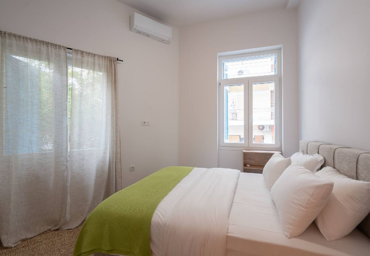 Apartment in Athens - 2BR Apt 20 Mins From Acropolis w/ Washer & Dryer