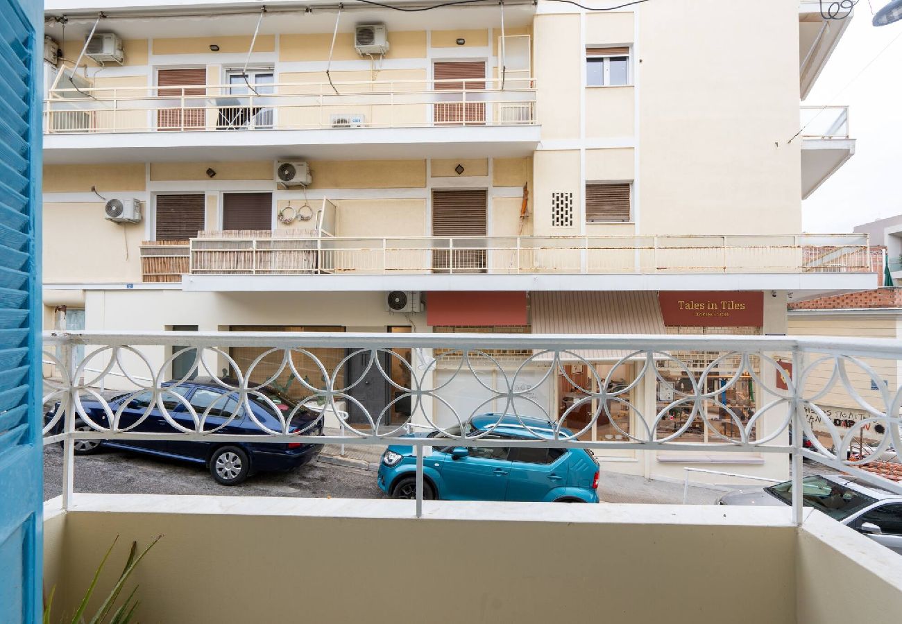 Apartment in Athens - 2BR Apt 20 Mins From Acropolis w/ Washer & Dryer