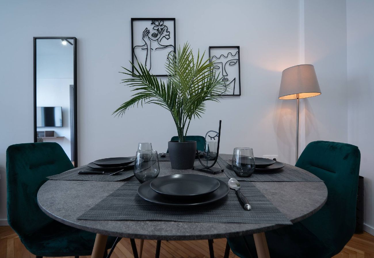 Apartment in Athens - 2BR Downtown Home Near Metro, Acropolis & Agora