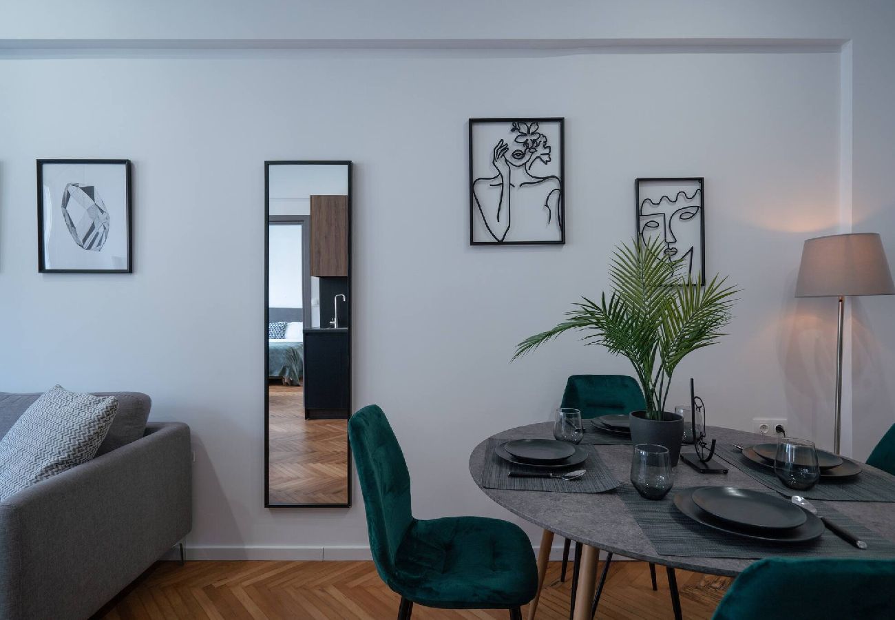 Apartment in Athens - 2BR Downtown Home Near Metro, Acropolis & Agora
