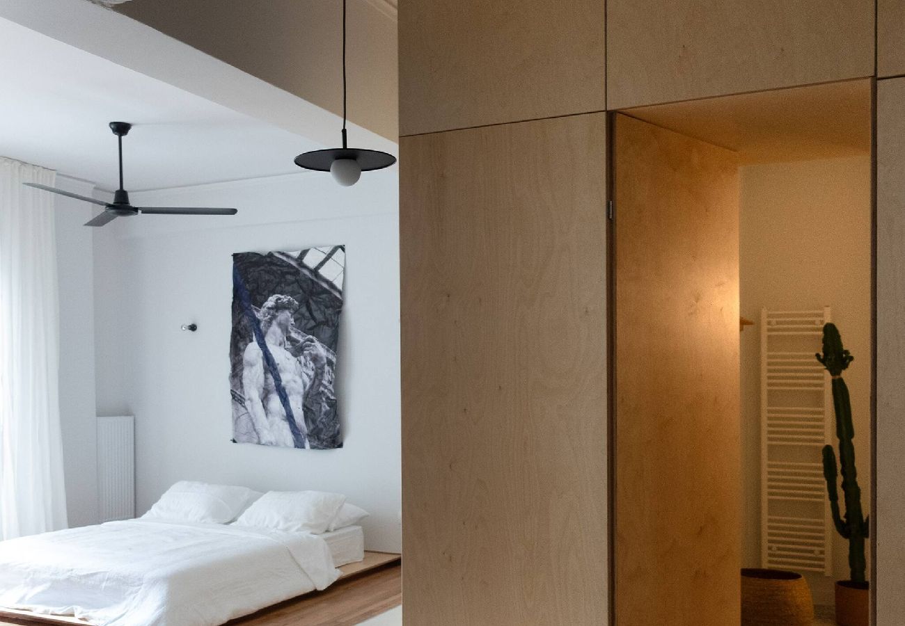 Apartment in Athens - Urban Designer Loft in Athina