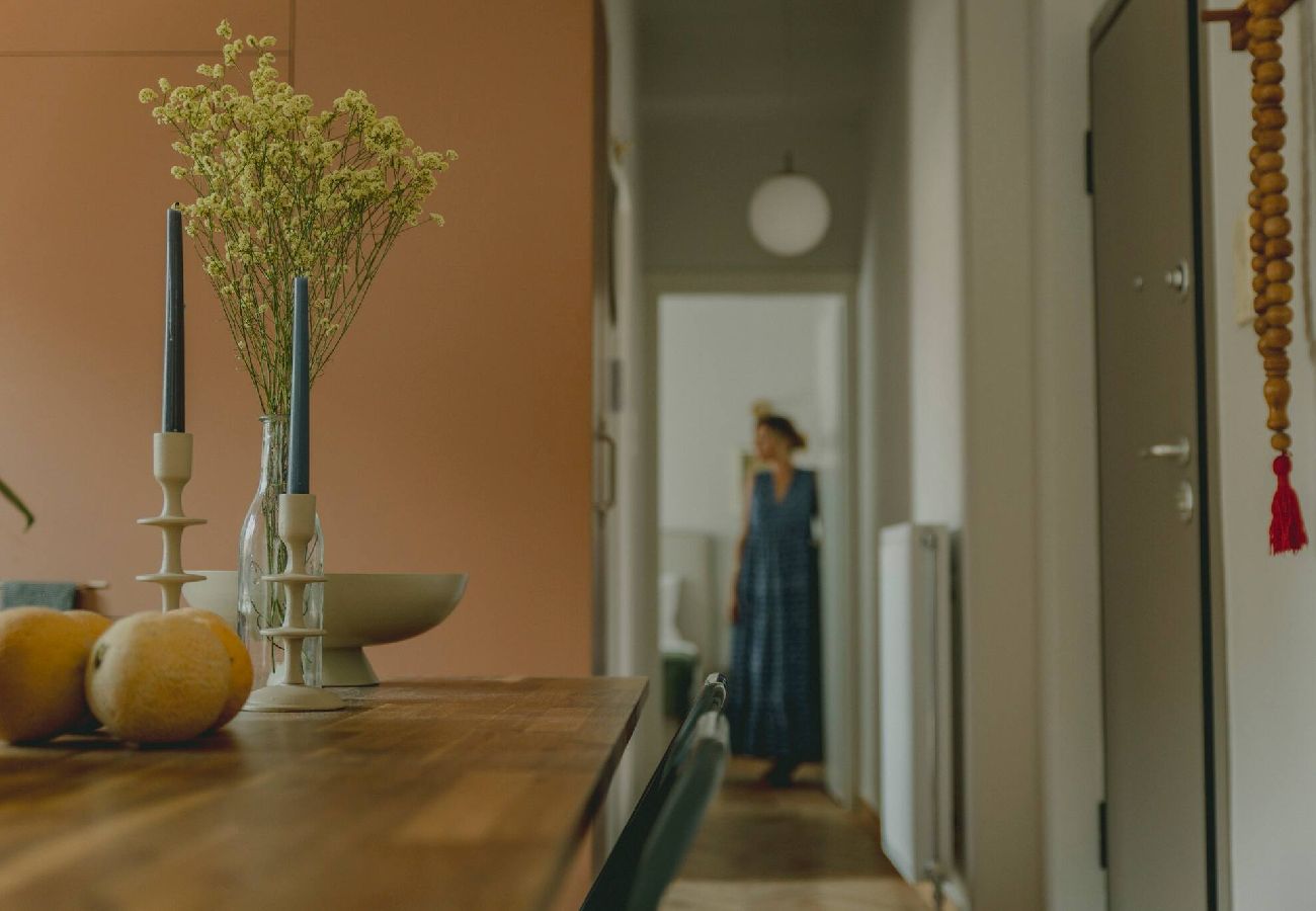 Apartment in Athens - Stylish cozy artistic Athens apartment 