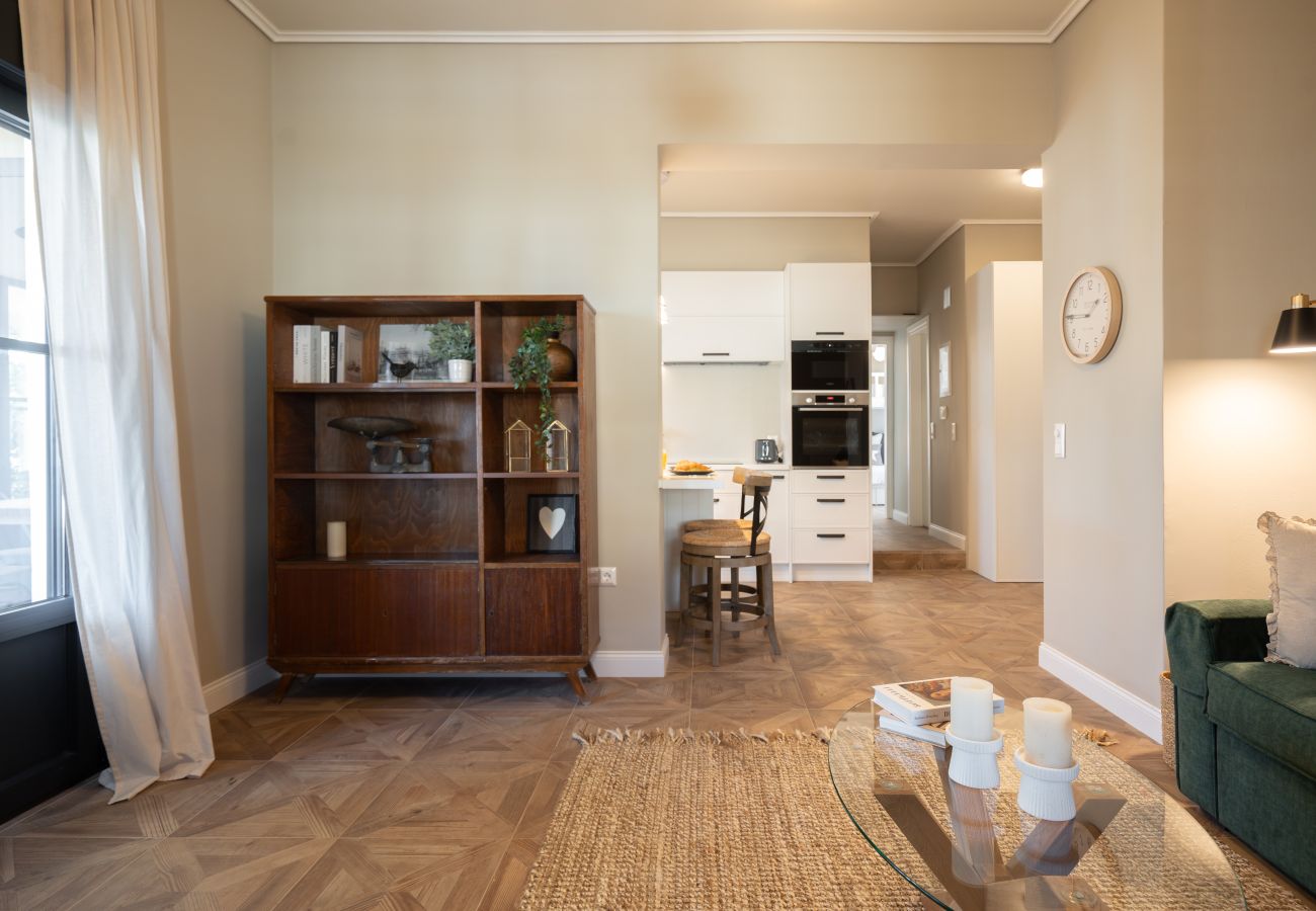 Apartment in Athens - Luxury Petralona Penthouse | Sleeps 7 | Near Metro