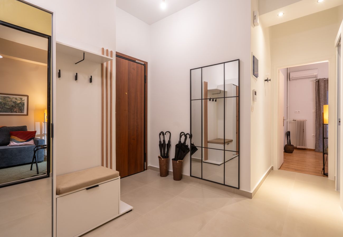 Apartment in Athens - 2BR Retro-Modern Apt | 15' To Acropolis