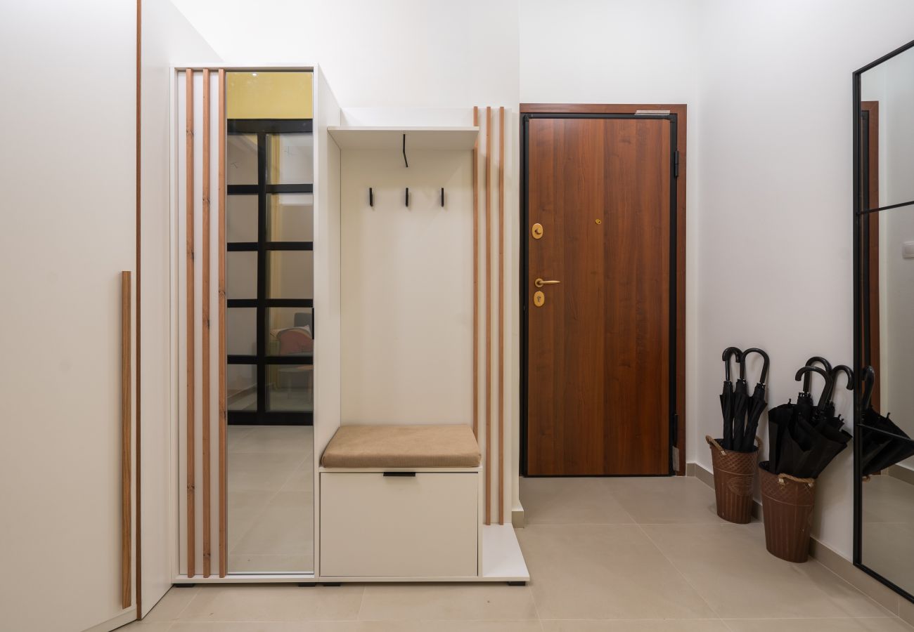 Apartment in Athens - 2BR Retro-Modern Apt | 15' To Acropolis