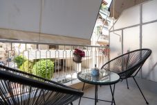 Apartment in Athens - Mpeles 18