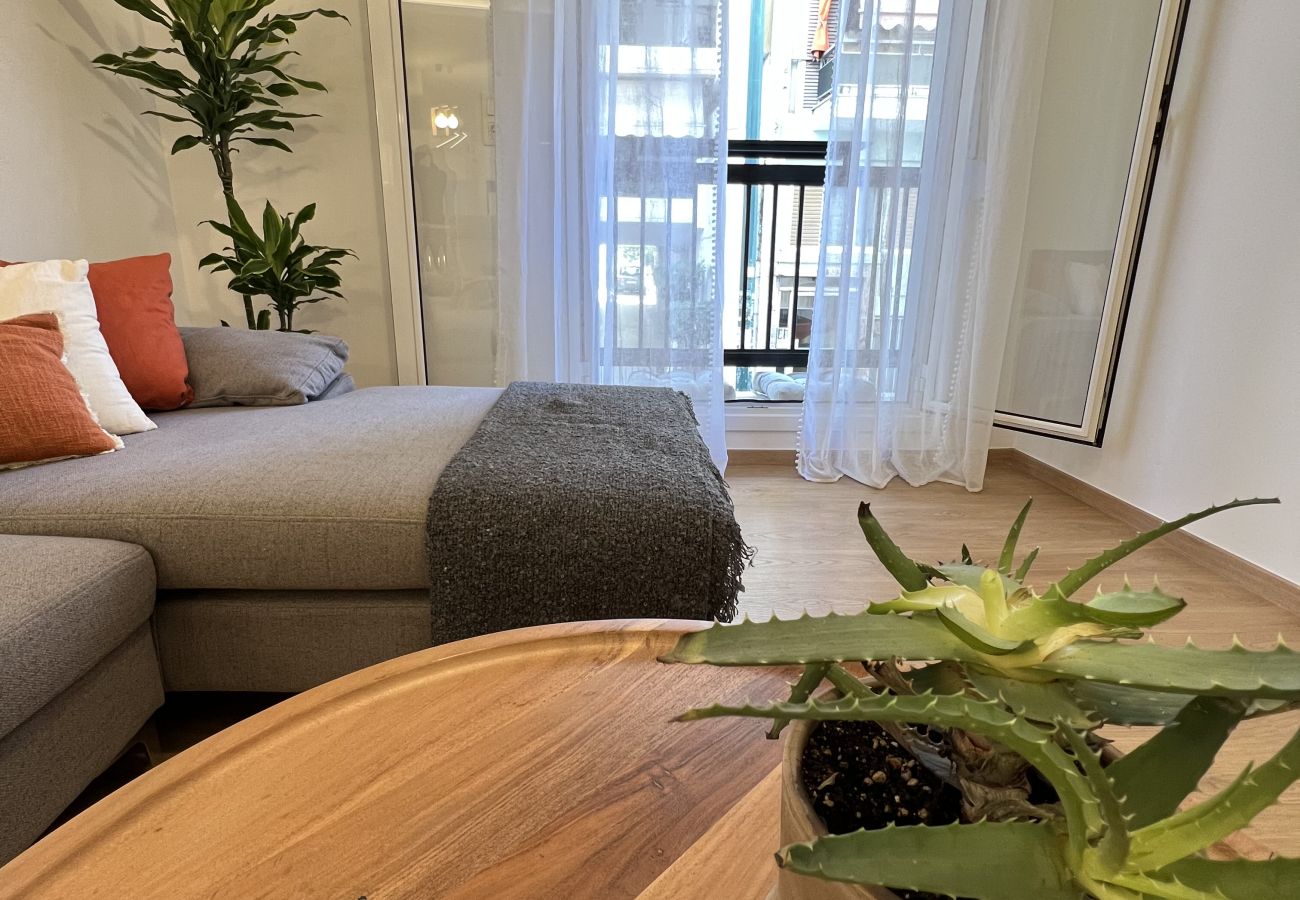 Apartment in Athens - Comfy · Spacious 2BR In Petralona · Metro Station
