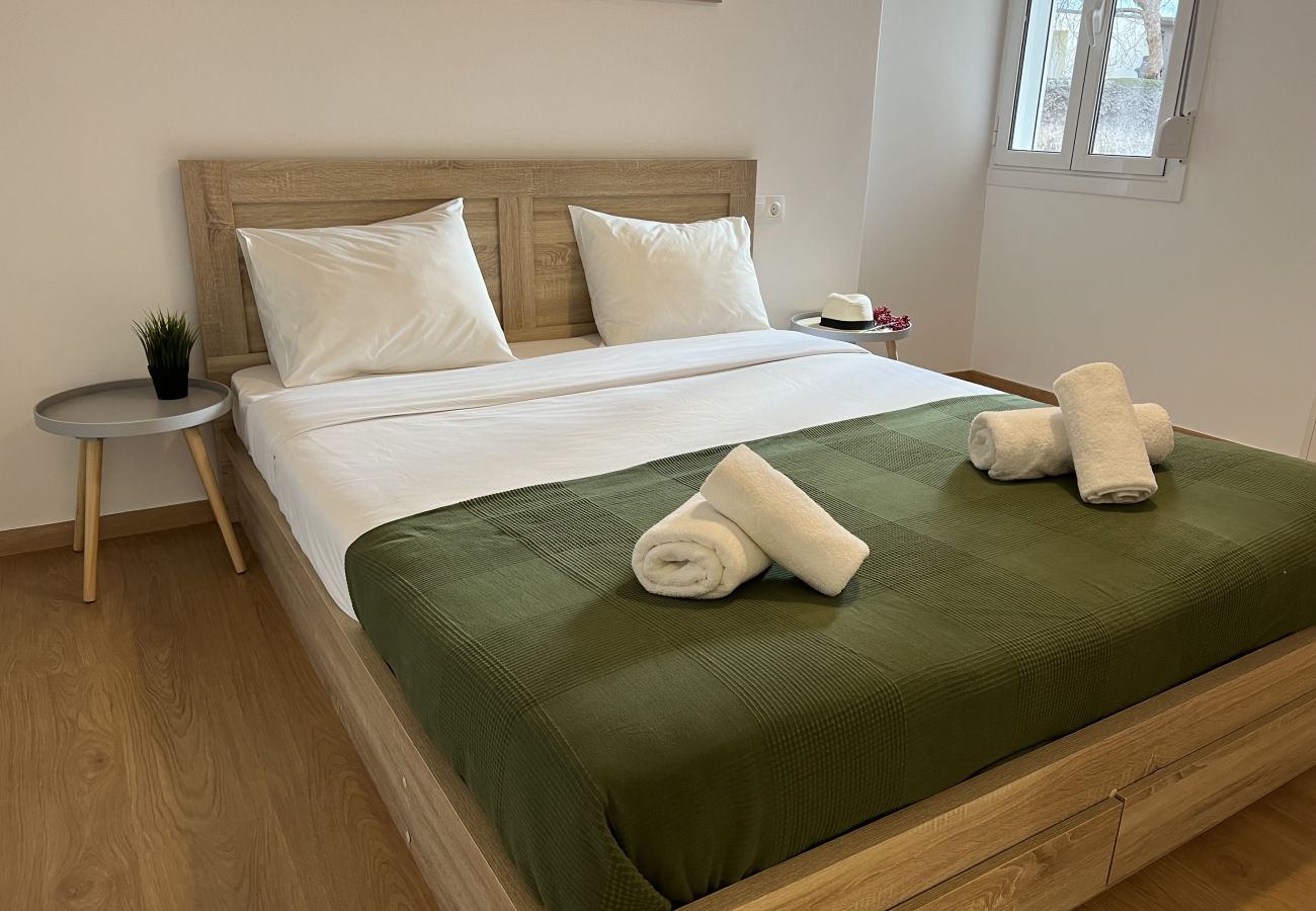 Apartment in Athens - Comfy · Spacious 2BR In Petralona · Metro Station