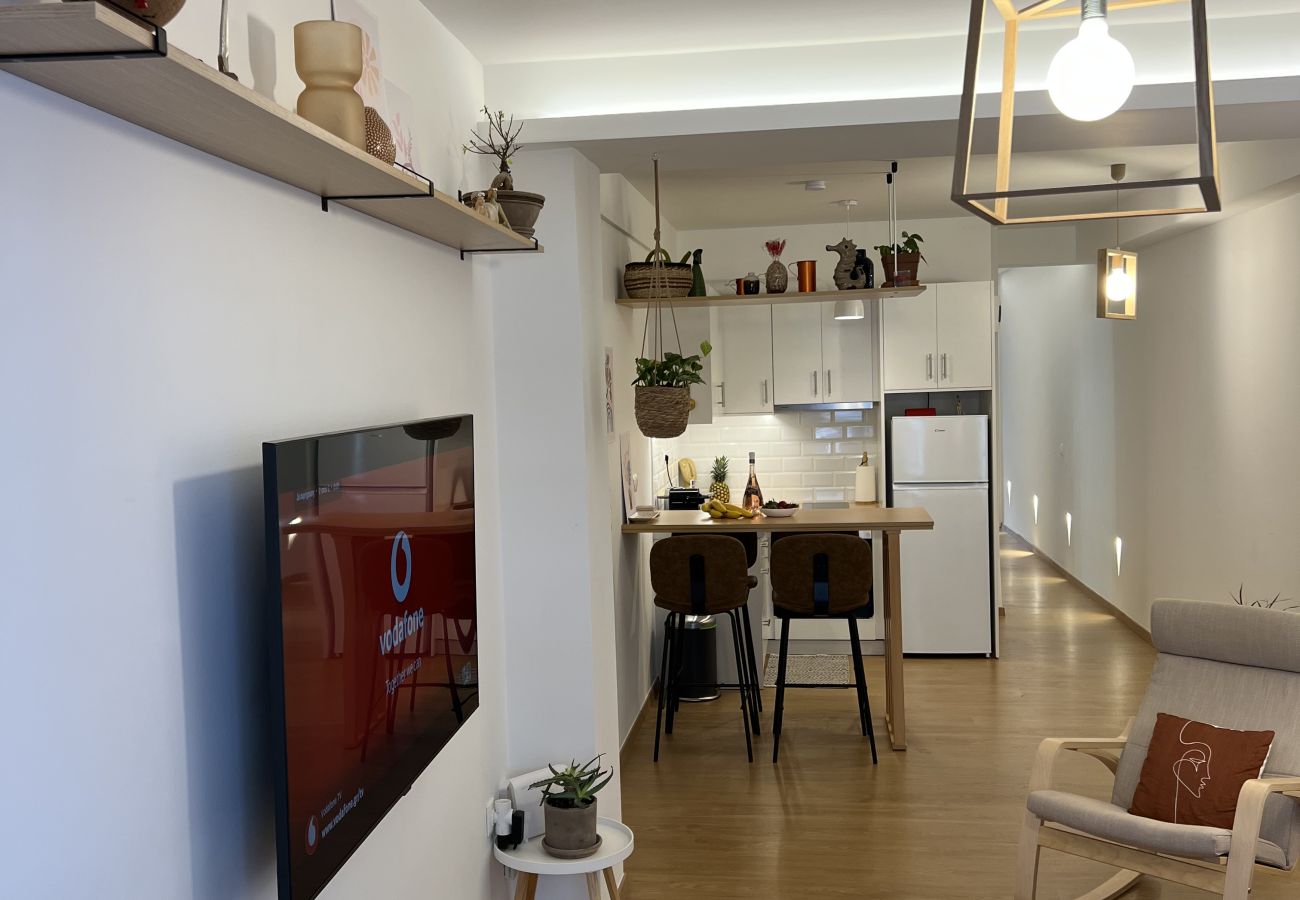 Apartment in Athens - Comfy · Spacious 2BR In Petralona · Metro Station