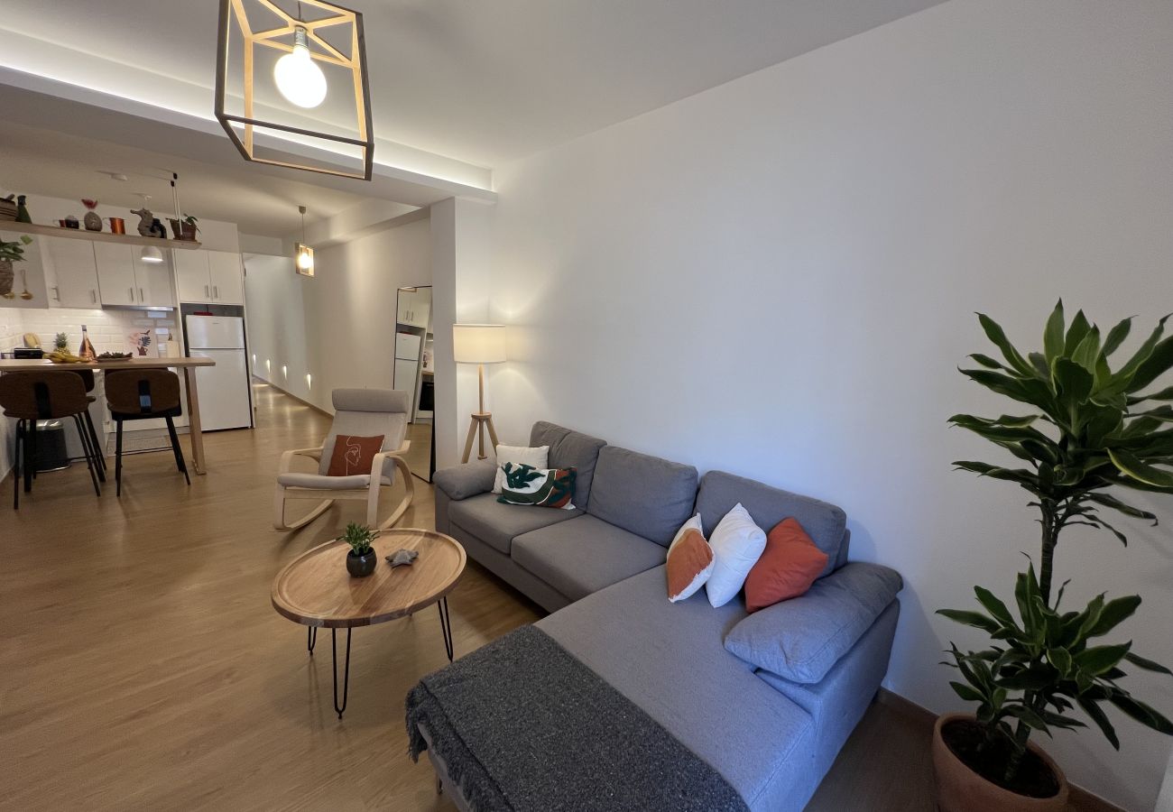 Apartment in Athens - Comfy · Spacious 2BR In Petralona · Metro Station