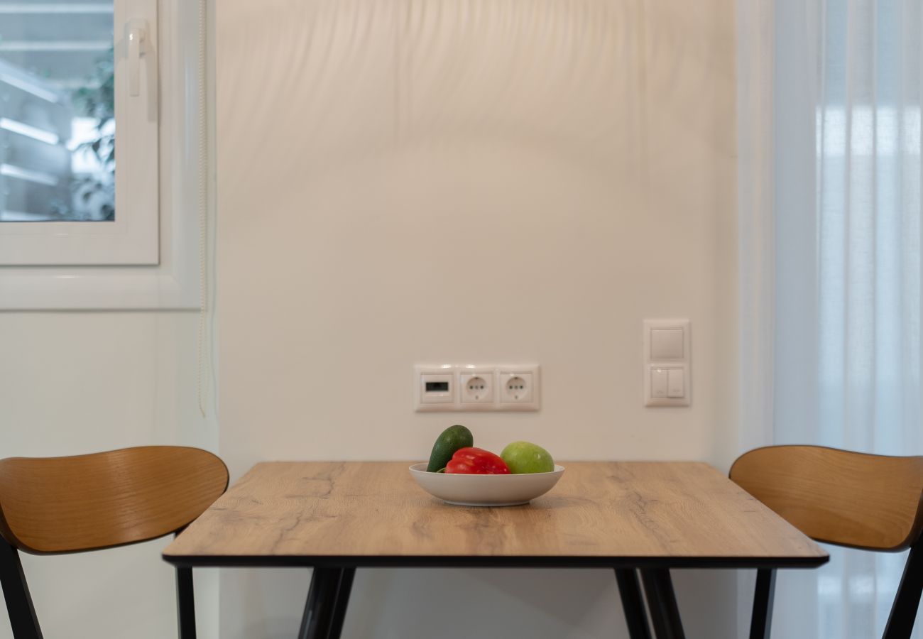 Apartment in Athens - Private Garden Suite • Starlink • Near Acropolis