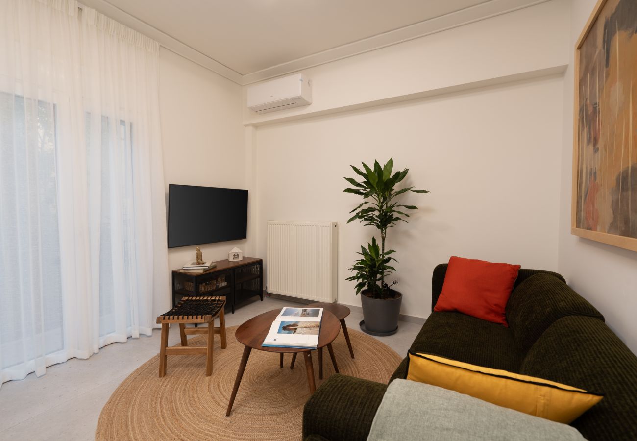 Apartment in Athens - Acropolis Walk • Starlink • Sunset Rooftop