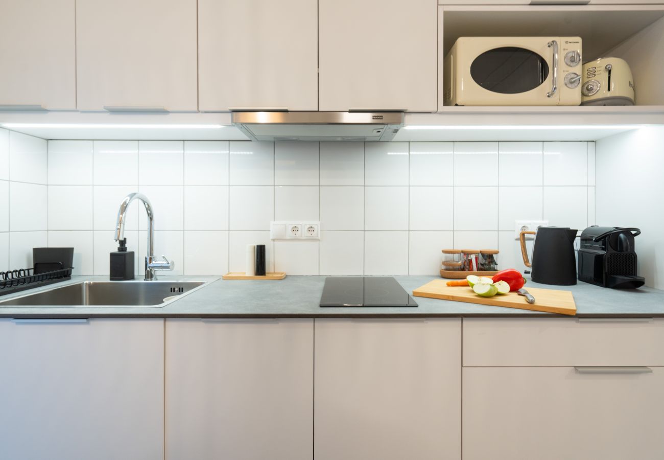 Apartment in Athens - Koukaki Life: Starlink, Rooftop, Near Acropolis