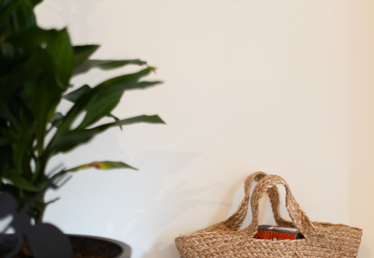 Apartment in Athens - Koukaki Life: Starlink, Rooftop, Near Acropolis