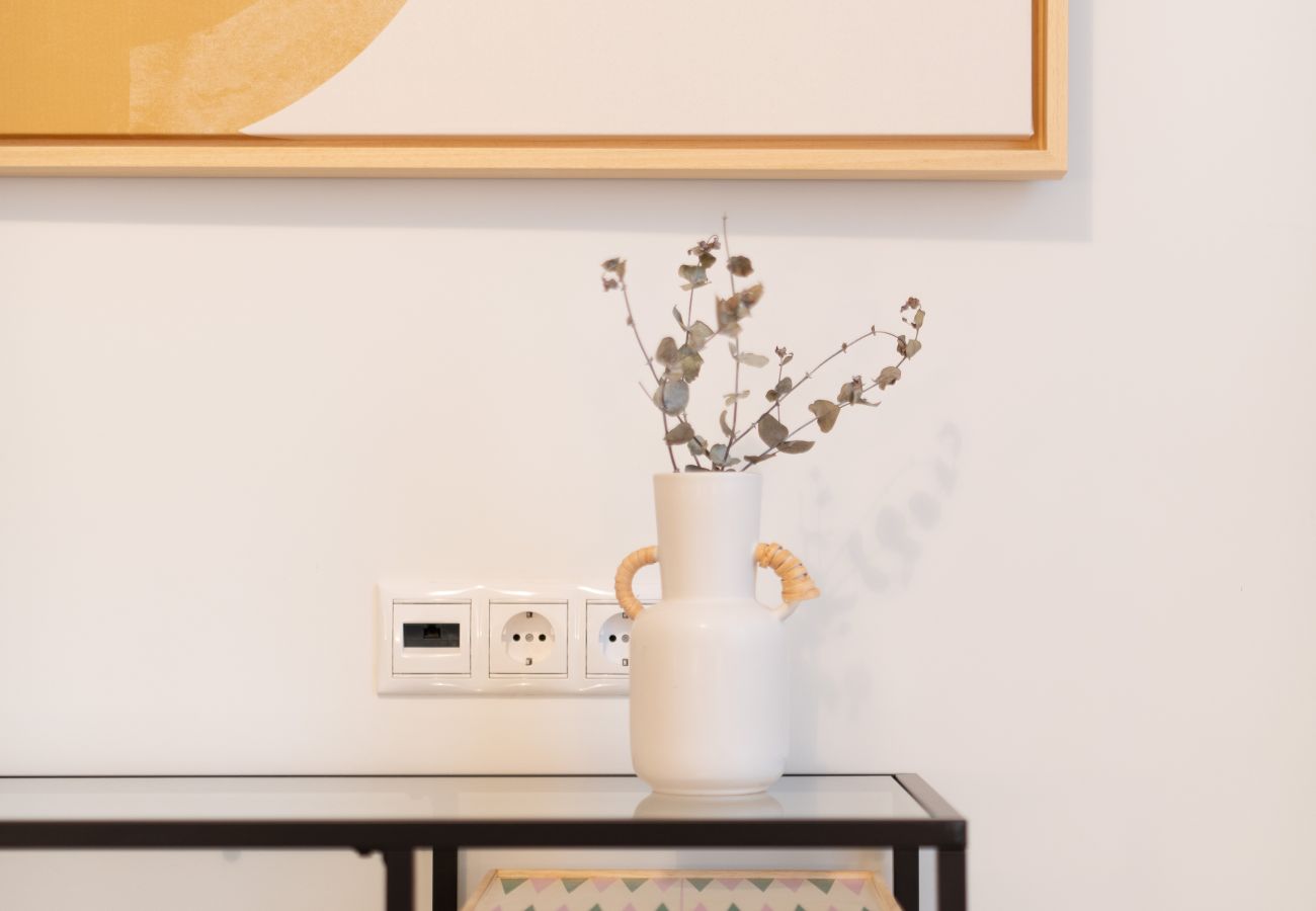 Apartment in Athens - Koukaki Life: Starlink, Rooftop, Near Acropolis