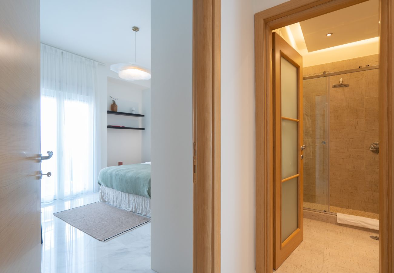 Apartment in Athens - 2BR Gem | Near Acropolis & Metro | Rooftop Views