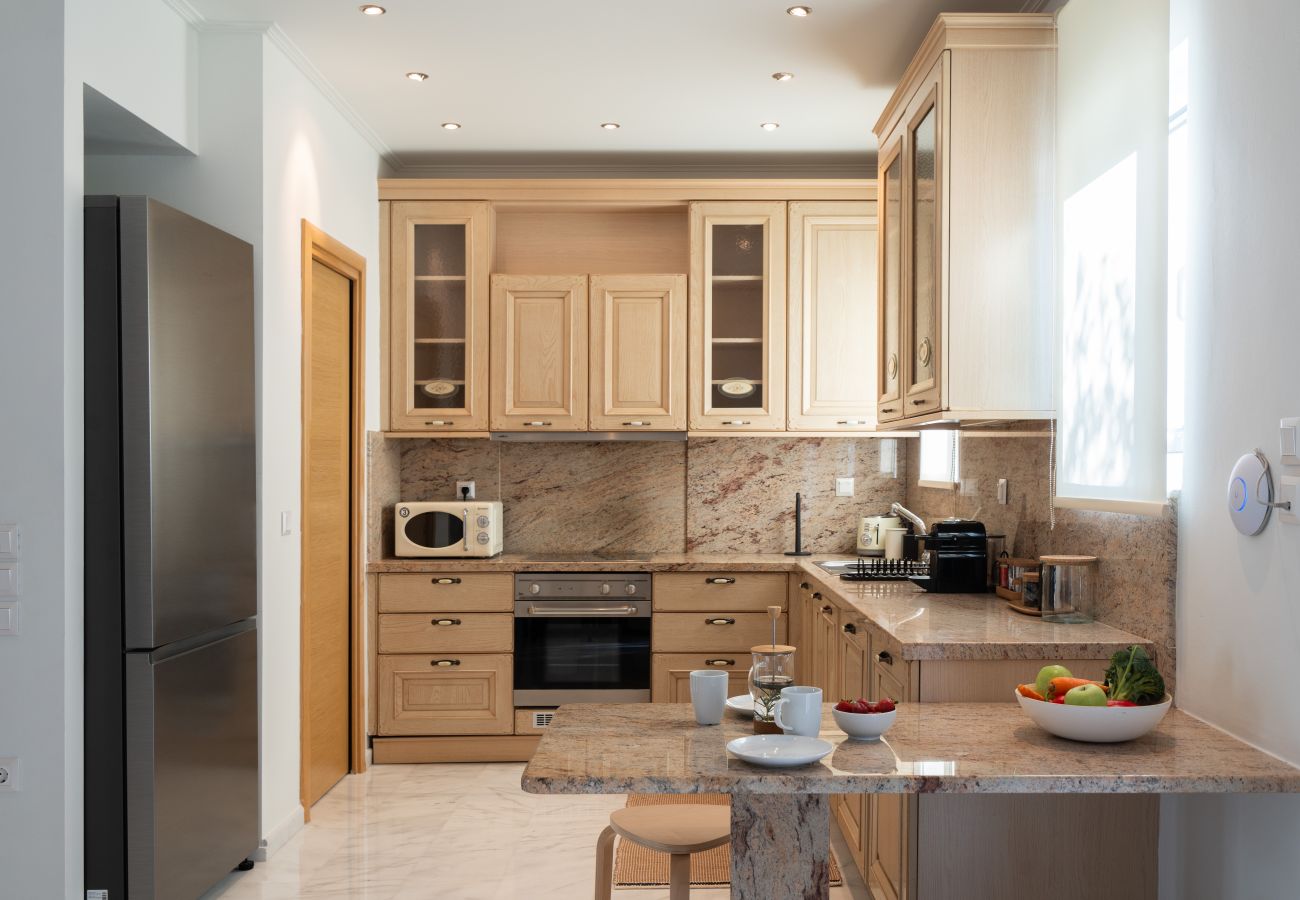 Apartment in Athens - 2BR Gem | Near Acropolis & Metro | Rooftop Views