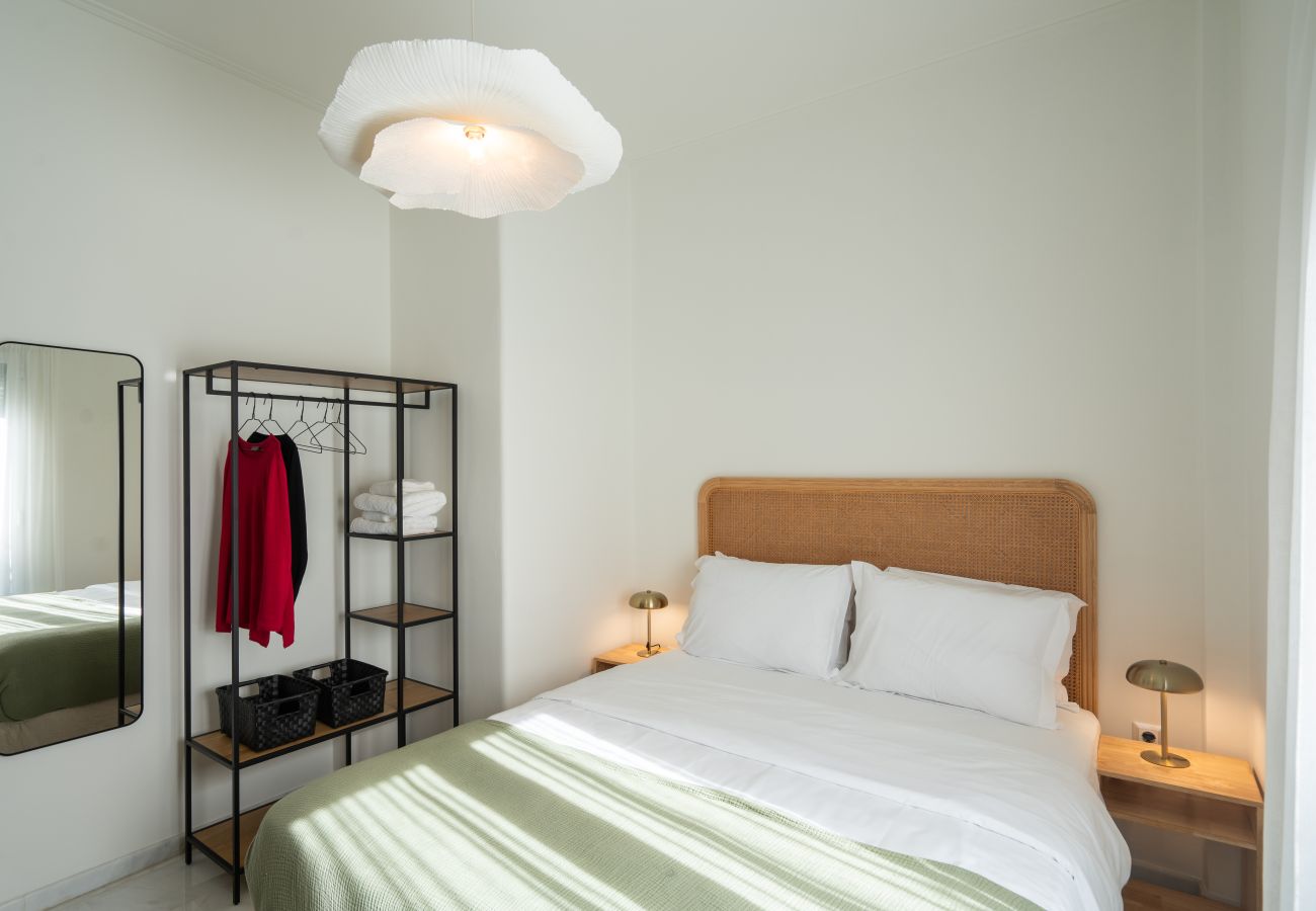 Apartment in Athens - 2BR Gem | Near Acropolis & Metro | Rooftop Views