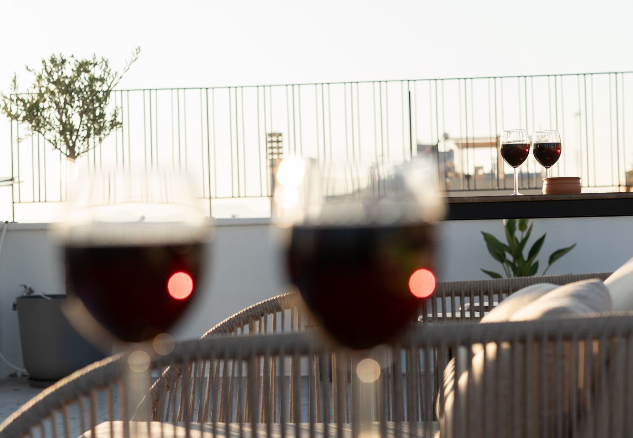 Apartment in Athens - Bright Spacious 3BR/2BA near Acropolis | Rooftop