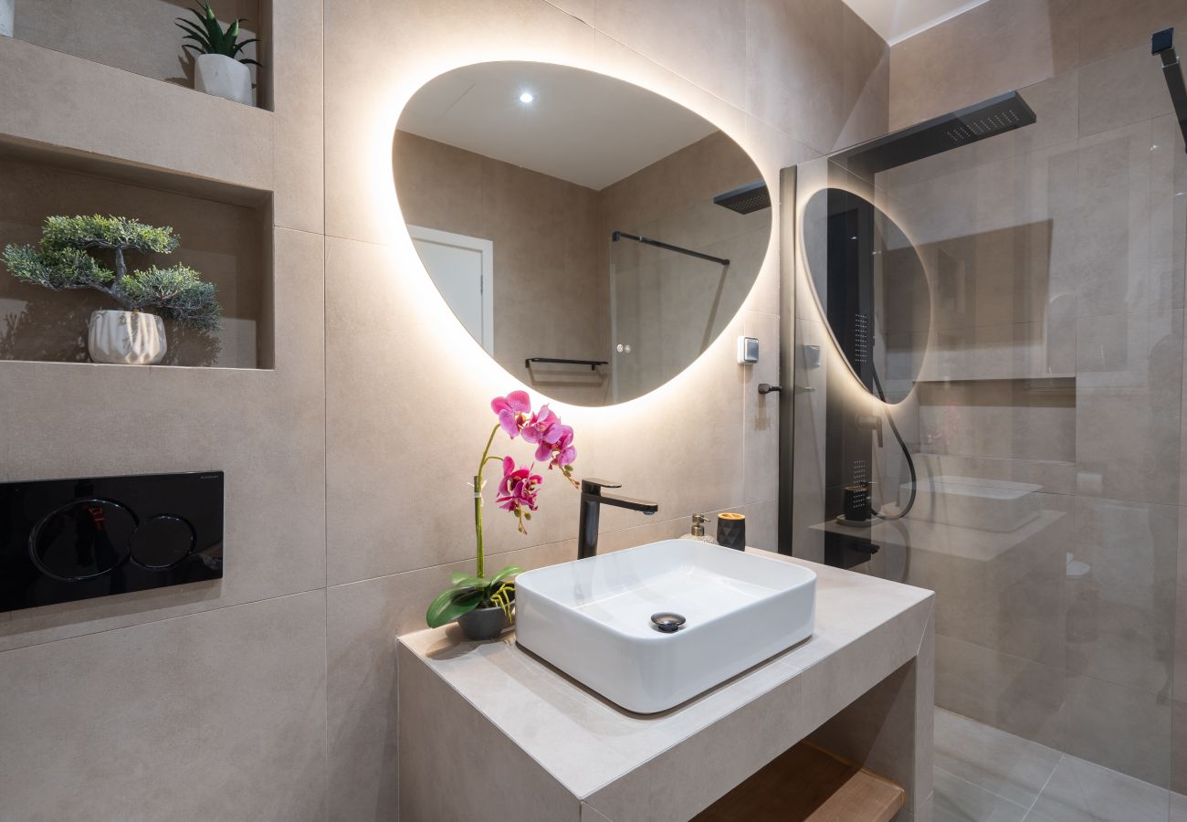 Studio in Athens - Loft Suite In Syntagma By Metro | Best Location 