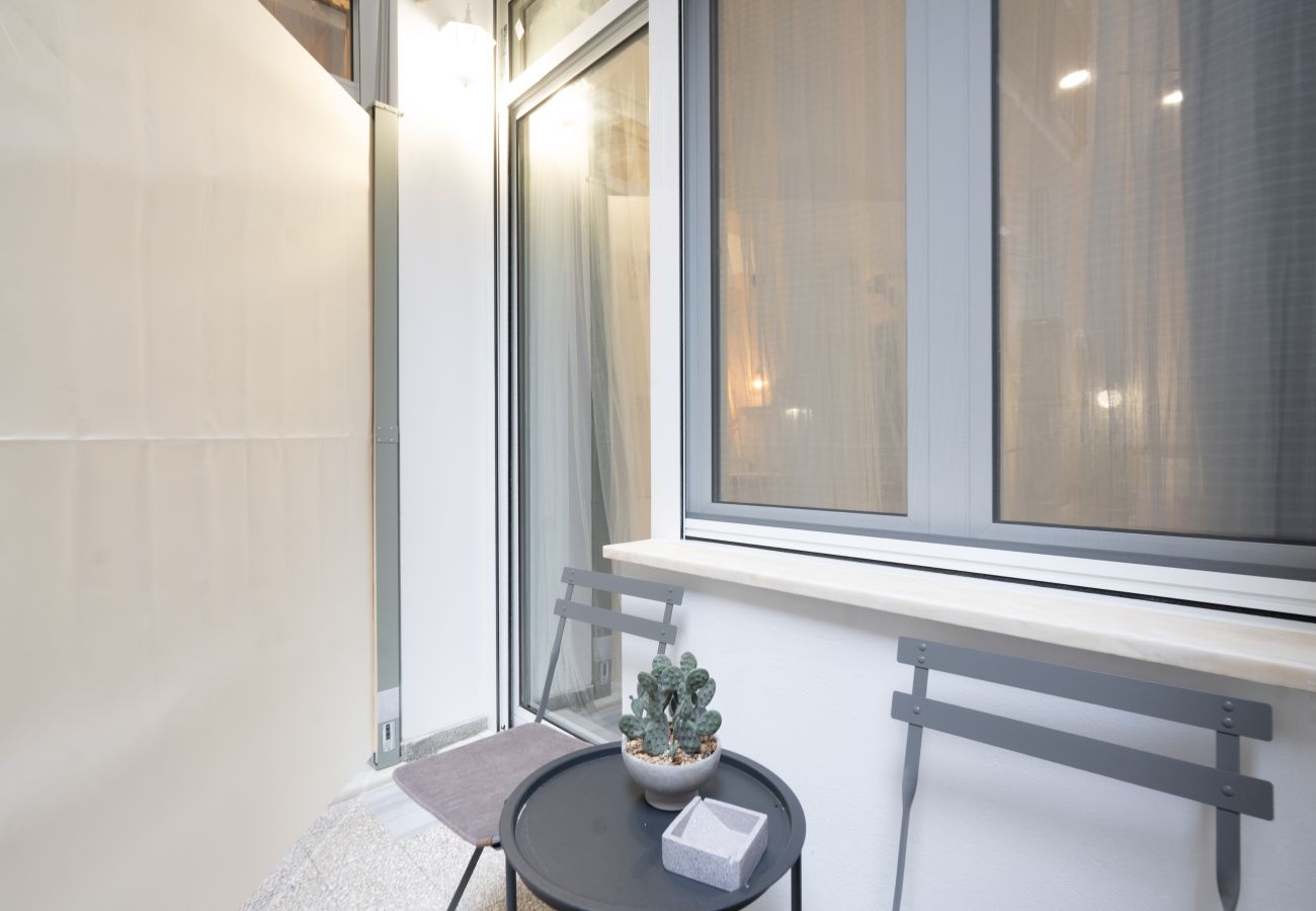 Studio in Athens - Loft Suite In Syntagma By Metro | Best Location 