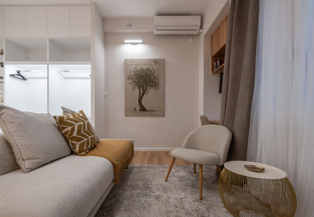 Studio in Athens - Loft Suite In Syntagma By Metro | Best Location 