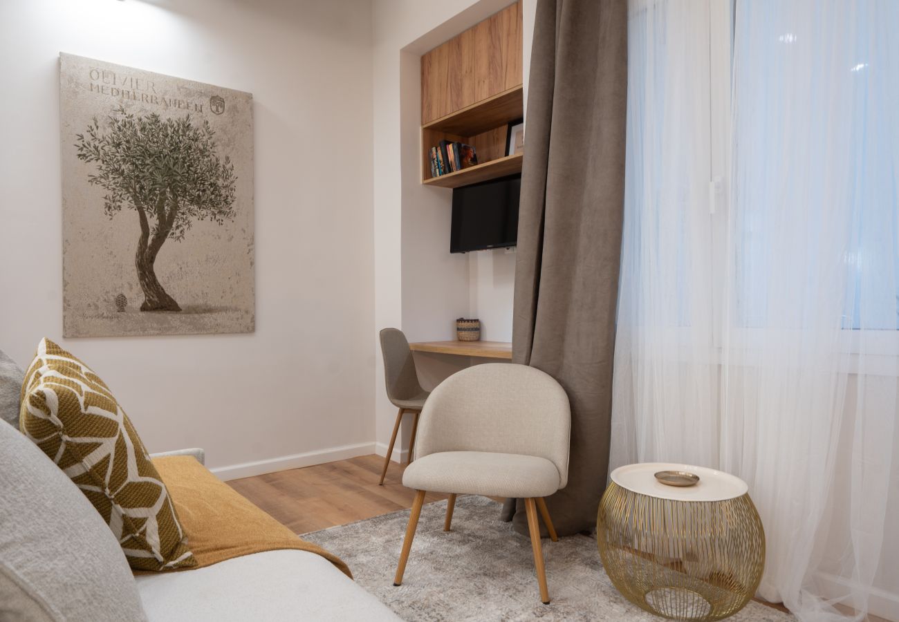 Studio in Athens - Loft Suite In Syntagma By Metro | Best Location 