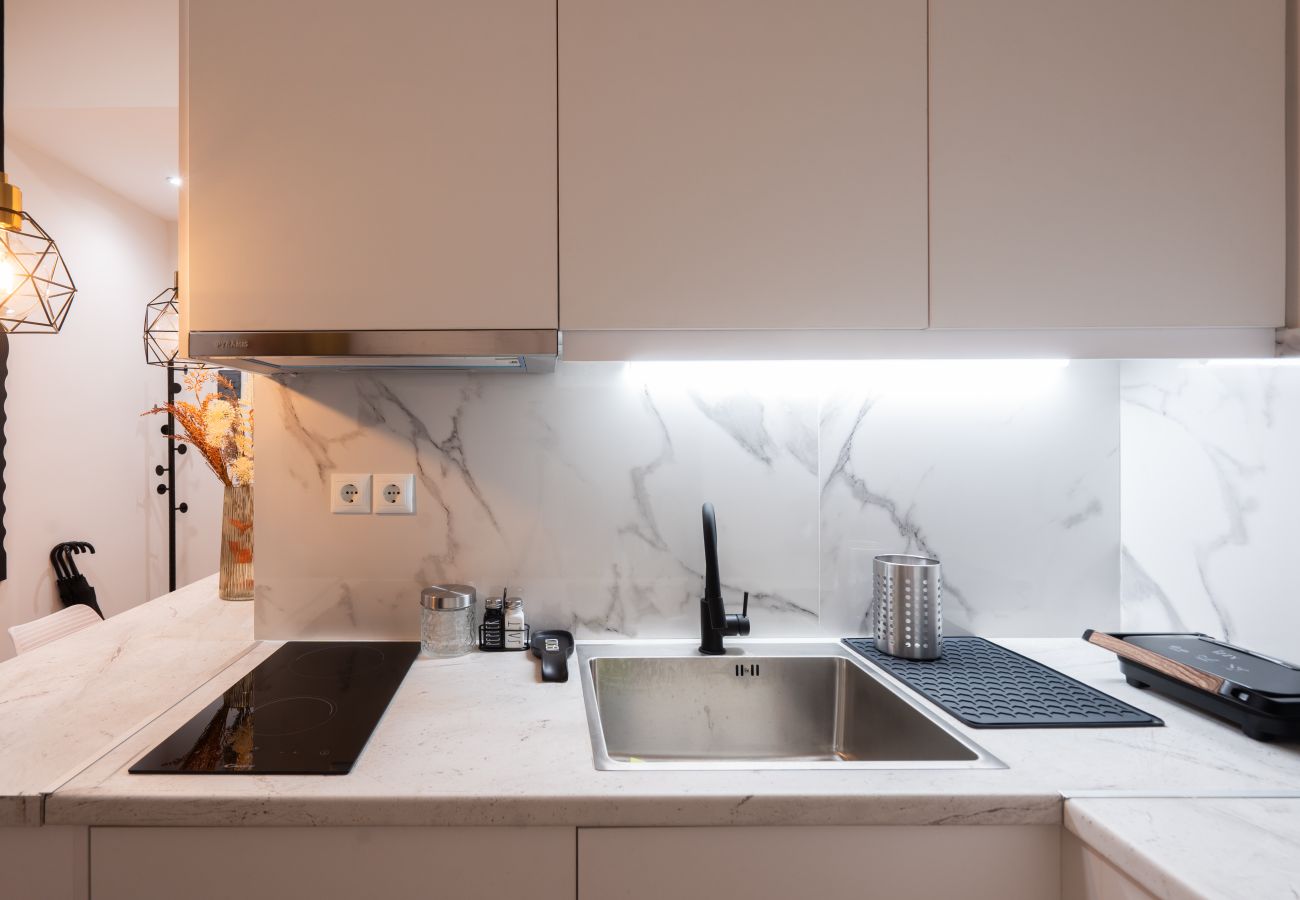 Studio in Athens - Loft Suite In Syntagma |Metro |Best Location