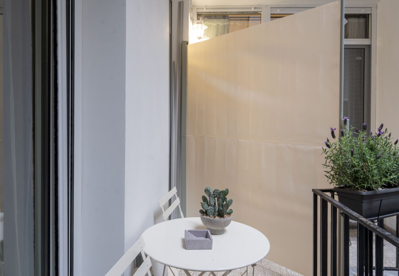 Studio in Athens - Loft Suite In Syntagma |Metro |Best Location