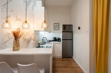 Studio in Athens - Amerikis 18 Right