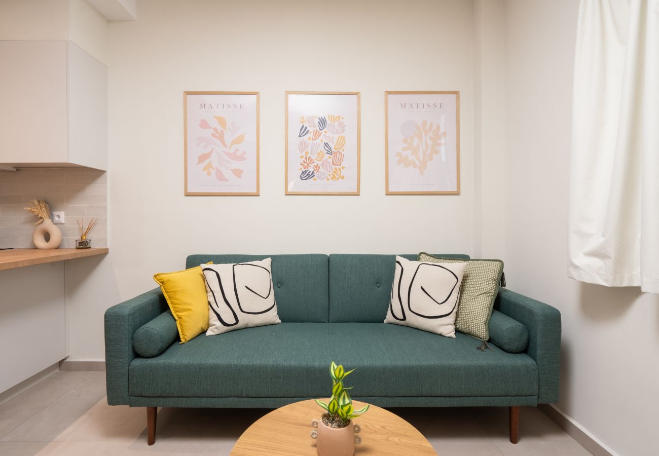 Apartment in Athens - Quiet Studio in Athens Heart | 5 Min to Metro