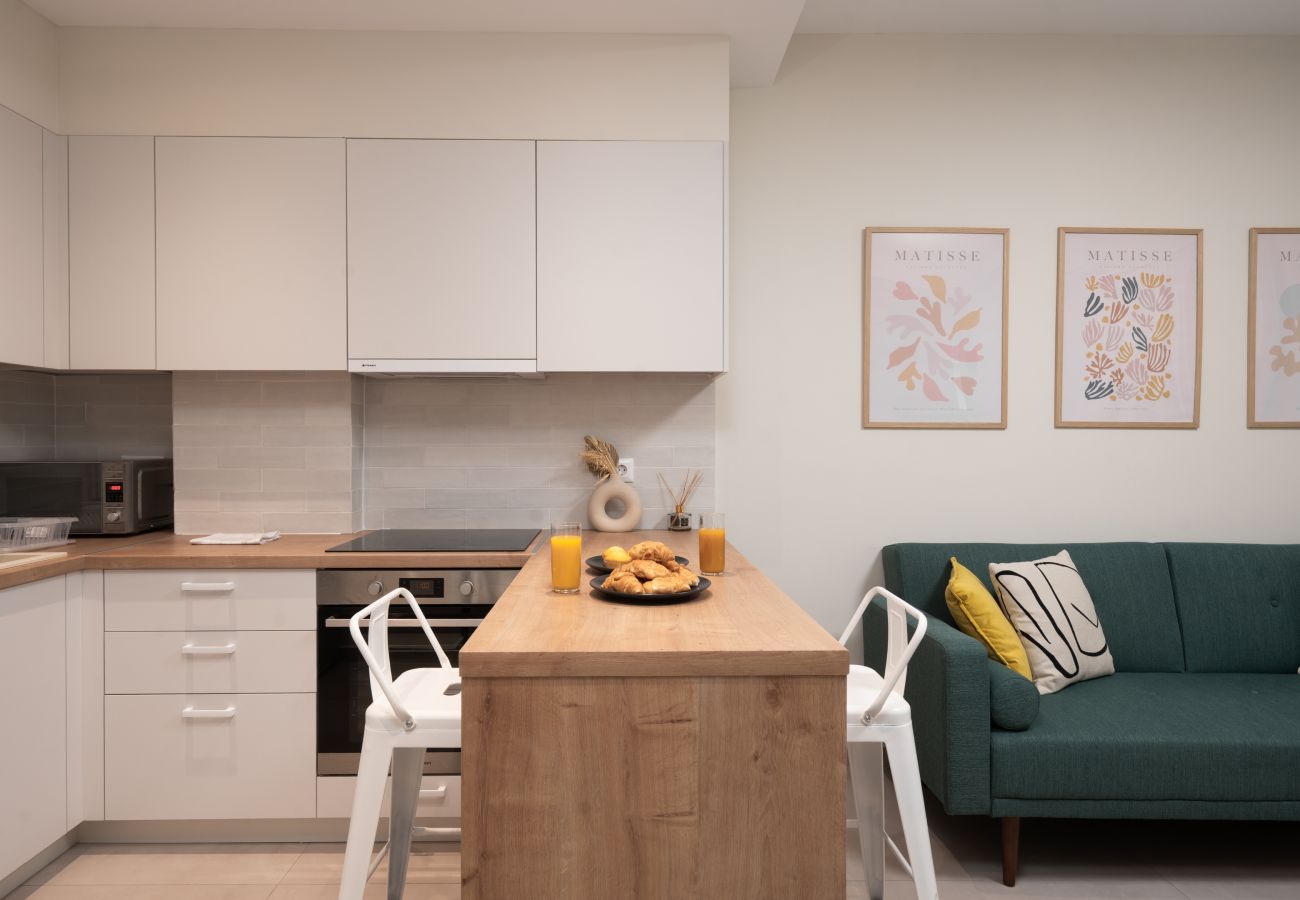 Apartment in Athens - Quiet Studio in Athens Heart | 5 Min to Metro