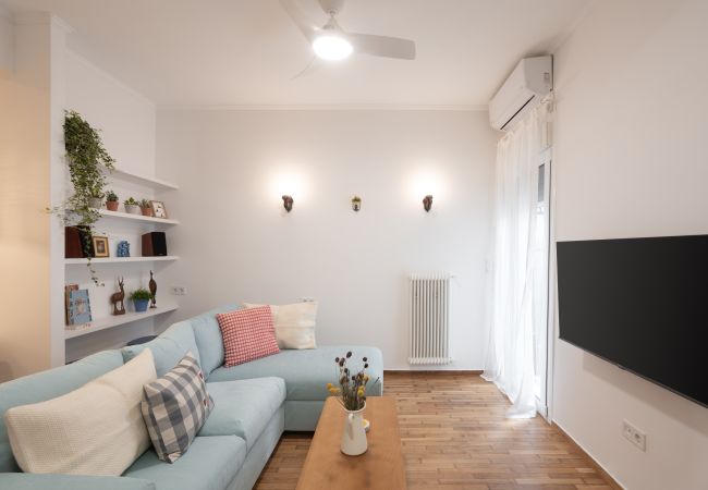 Apartment in Athens - Megalou Alexandrou 114-118