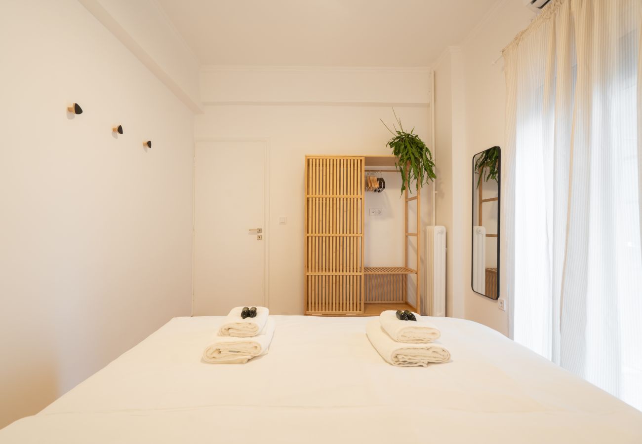 Apartment in Athens - 1BR Next to Metro | Modern Comfort