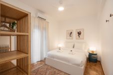 Apartment in Athens - Megalou Alexandrou 114-118