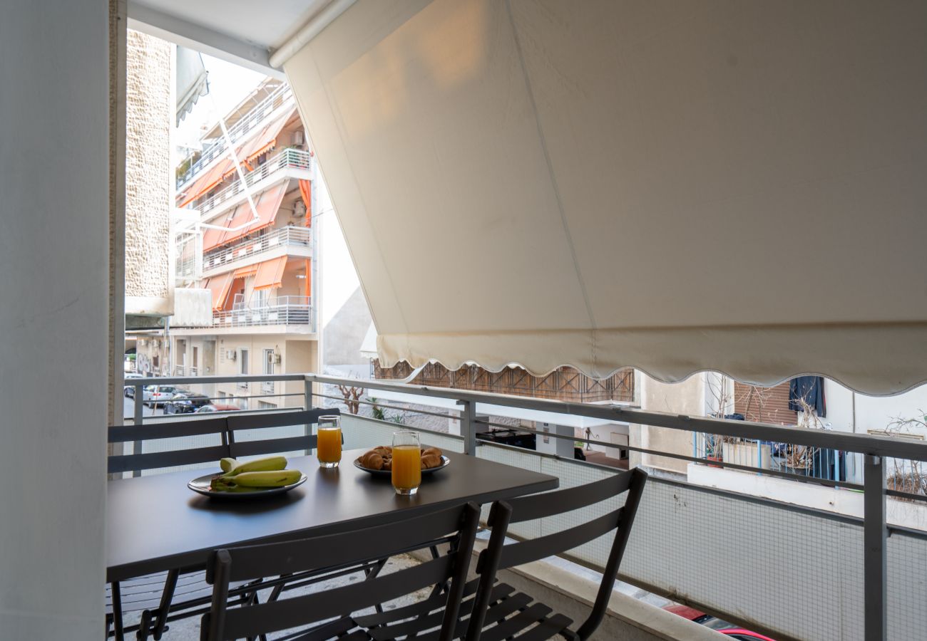 Apartment in Athens - Spacious | Modern 2BR Near Kalimarmaro | Pagkrati