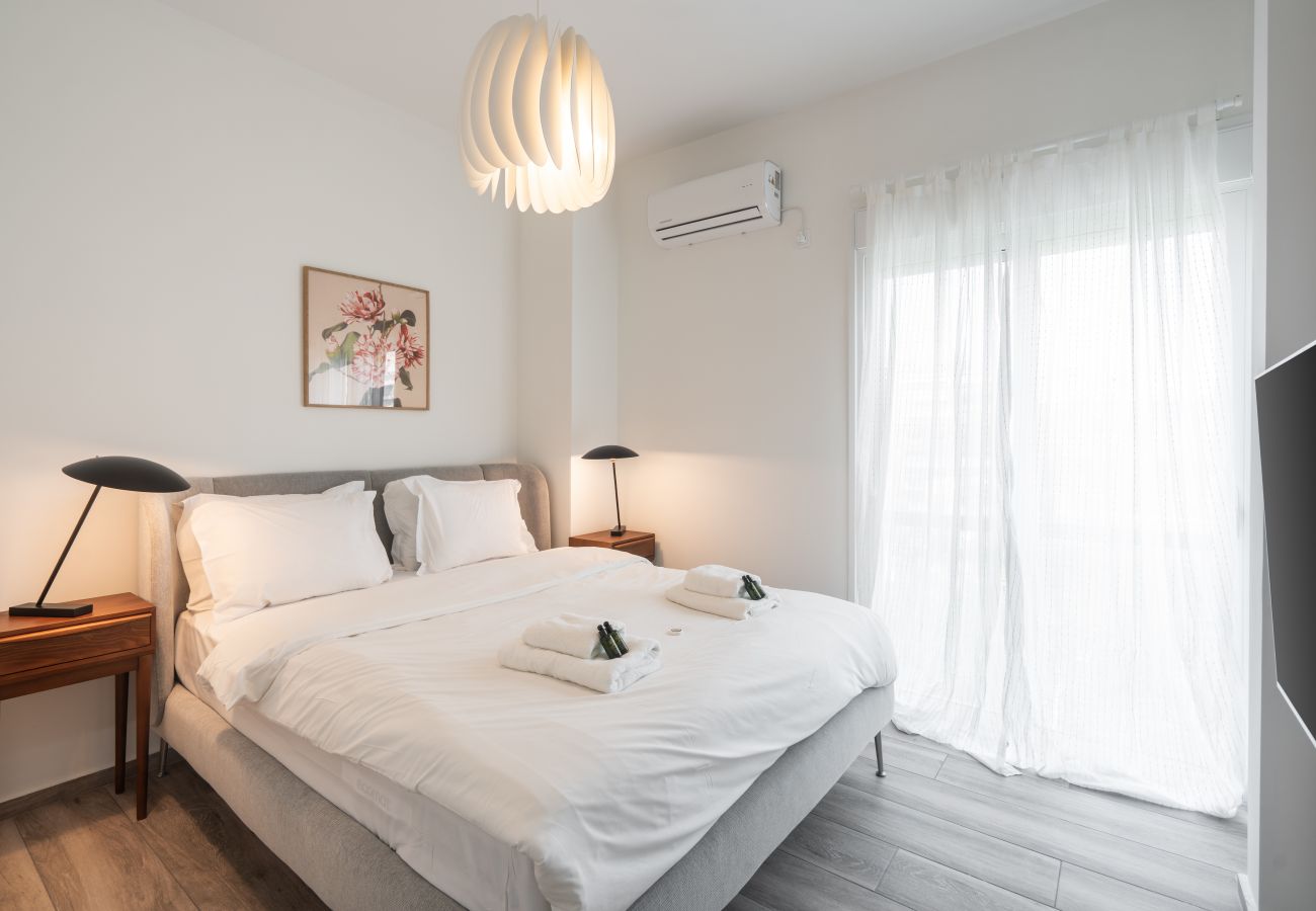 Apartment in Athens - 2BD Spacious Apt in Petralona Near Metro