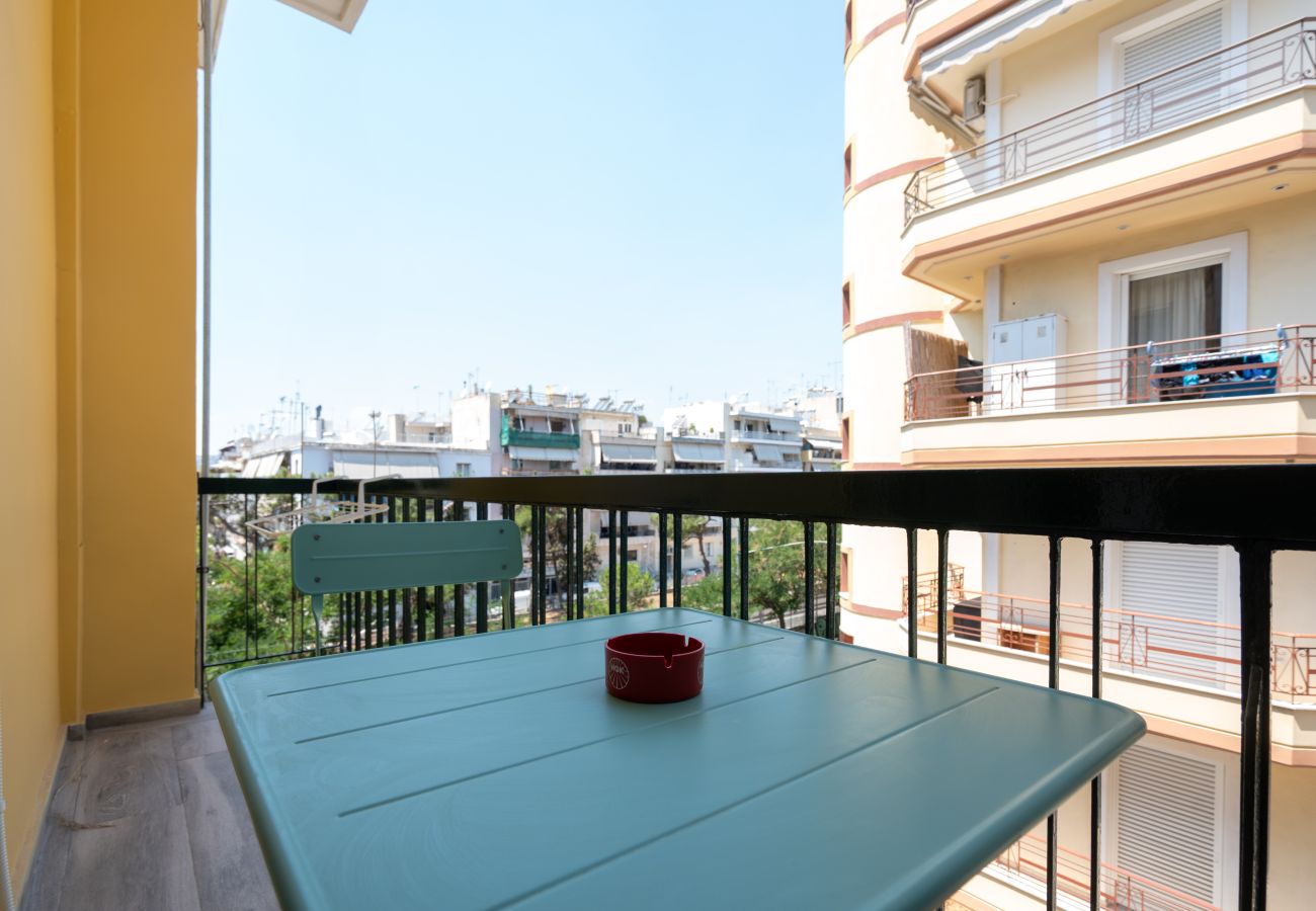 Apartment in Athens - 2BD Spacious Apt in Petralona Near Metro