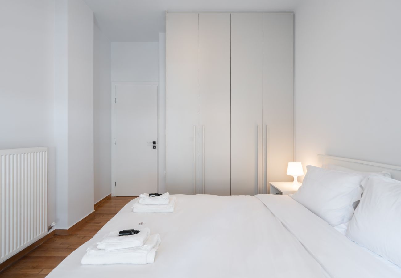 Apartment in Athens - Spacious 2BR · Playroom Board Games · Family-Home