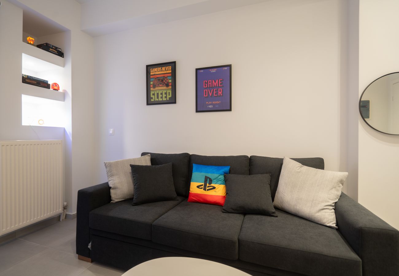 Apartment in Athens - Spacious 2BR · Playroom Board Games · Family-Home