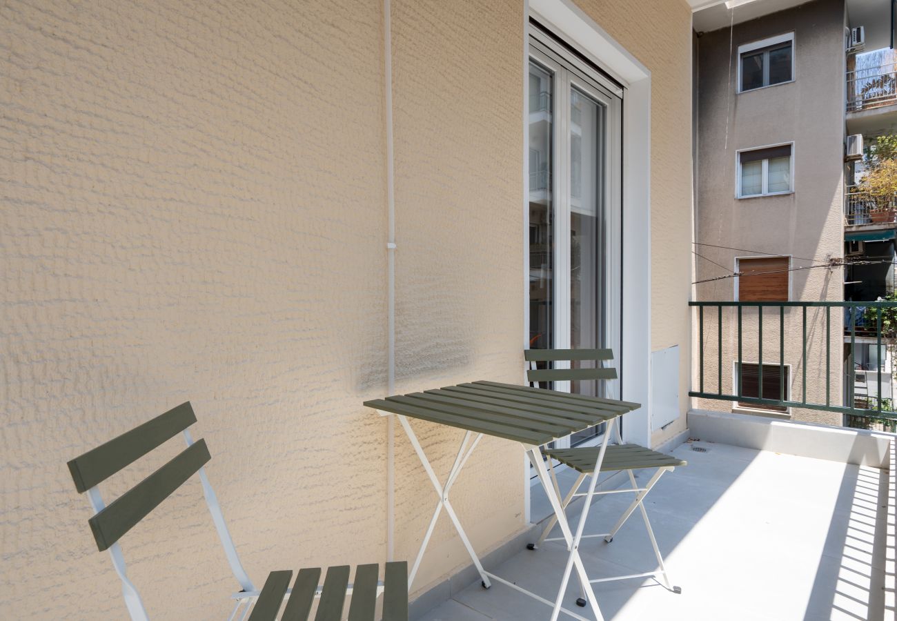 Apartment in Athens - Spacious 2BR · Playroom Board Games · Family-Home