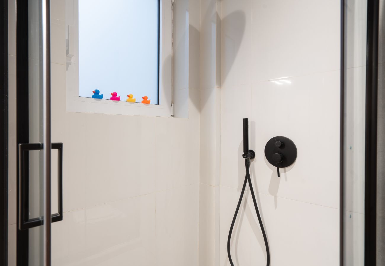 Apartment in Athens - Luxury Studio w/ Backyard Near Plaka & Acropolis 3