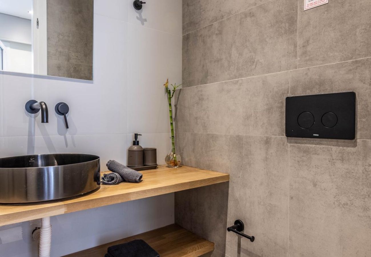 Apartment in Athens - Leocharous 8 no.1