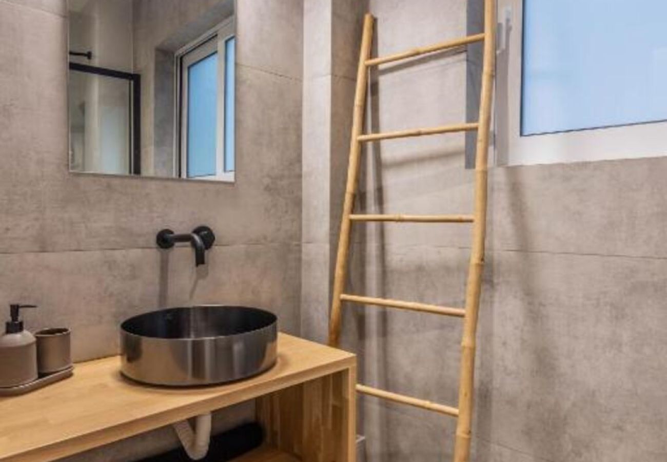Apartment in Athens - Luxurius Studio Close to Monastiraki & Plaka 