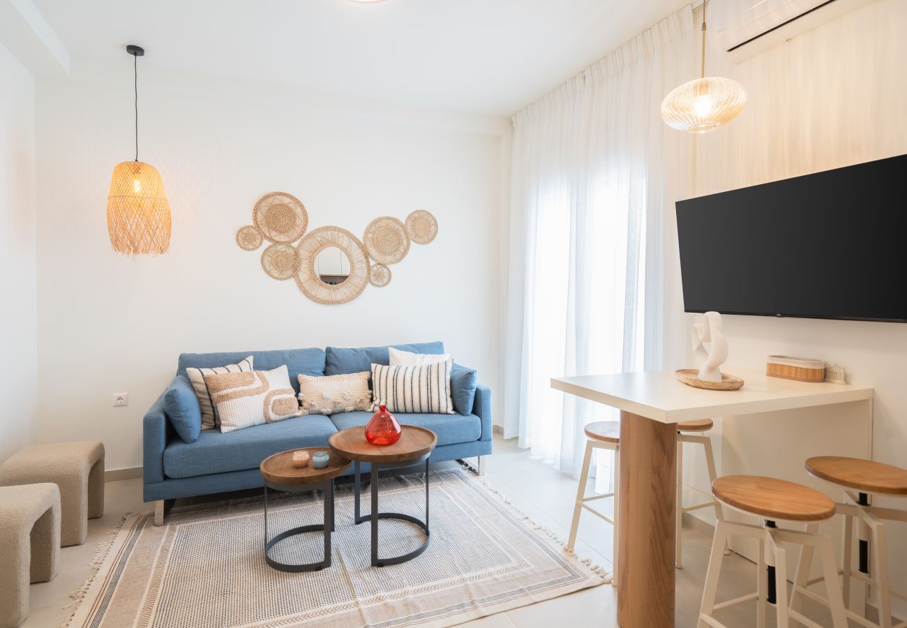 Apartment in Athens - 2BR Beautiful Apt In Thissio Near Agora &Acropolis