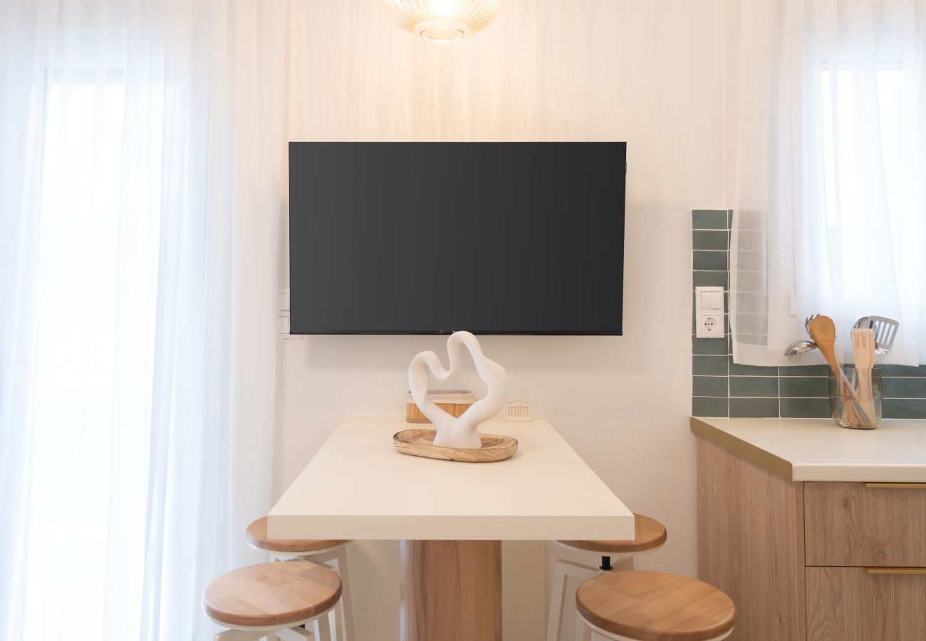 Apartment in Athens - 2BR Beautiful Apt In Thissio Near Agora &Acropolis
