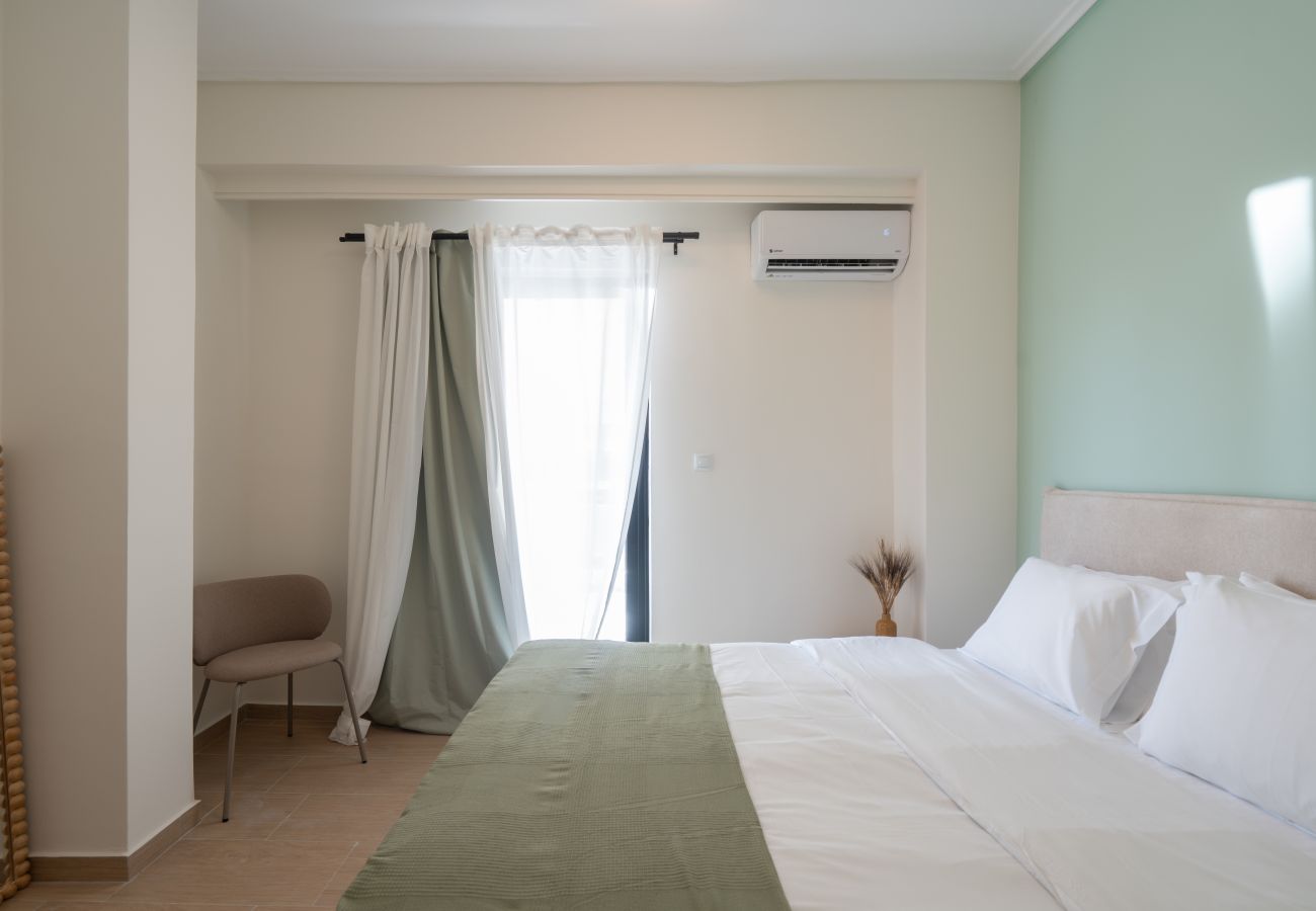 Apartment in Athens - 1BR Cozy Apt Near Metro w/ Huge Balcony &City View