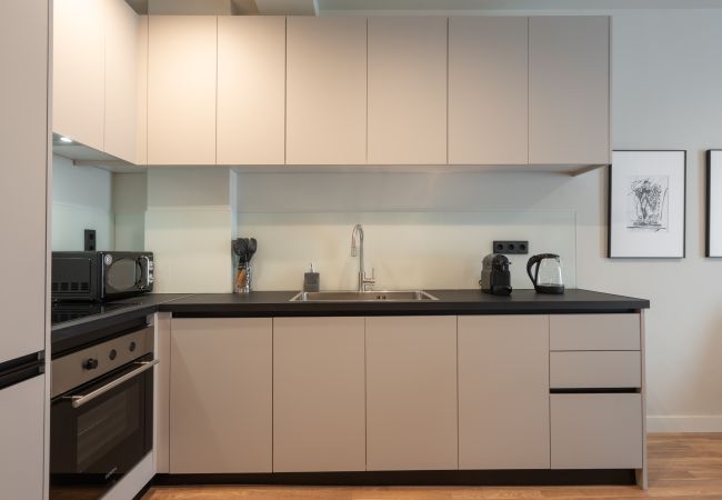 Apartment in Athens - Modern 2BR w/ Rooftop Sauna / Gym / Meeting Room