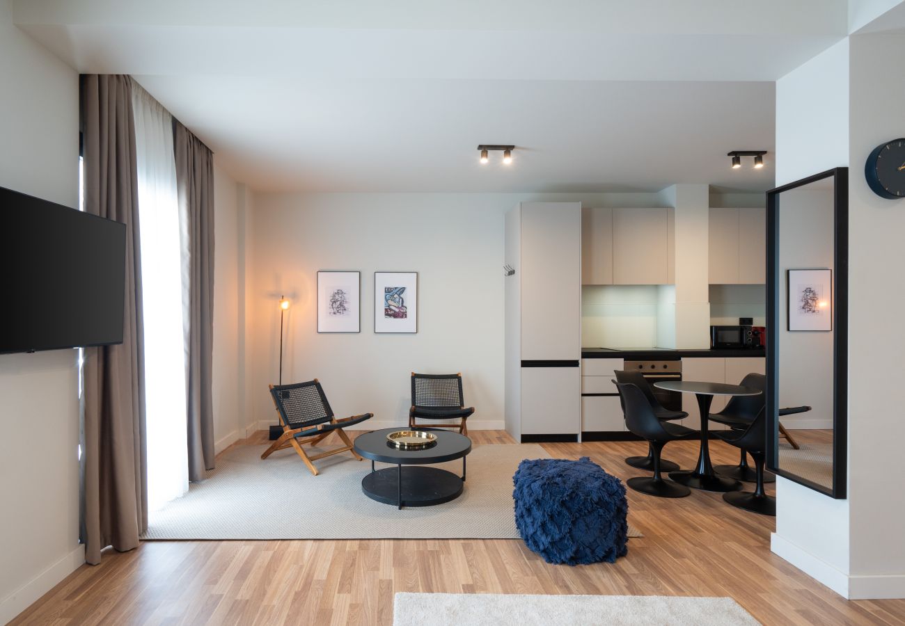 Apartment in Athens - 2BR Apartment + Rooftop Retreat w/ Sauna / Gym
